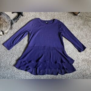 Simply Vera top in size small